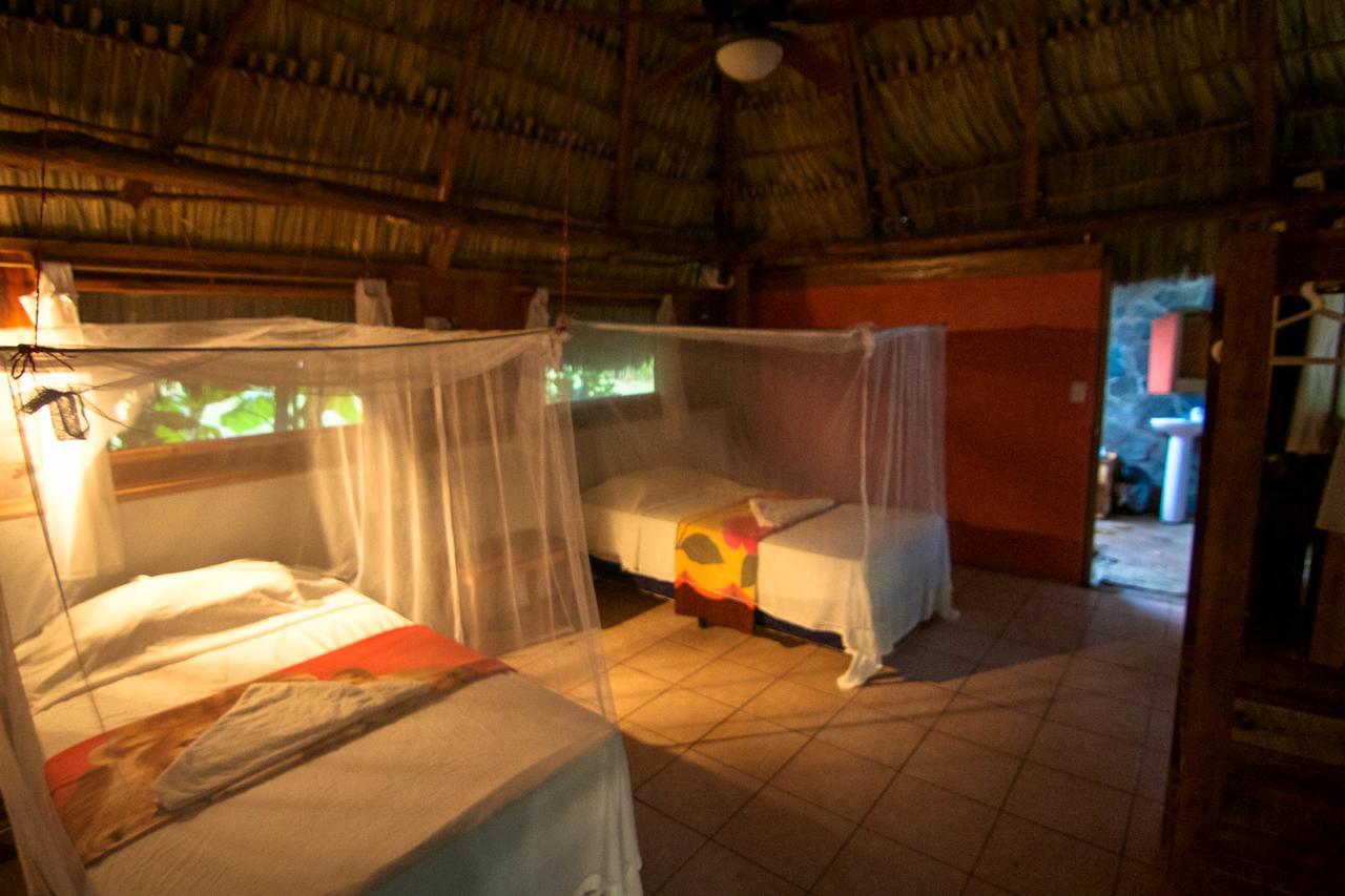 Coco Loco Eco-Resort Gemastepe Екстериор снимка